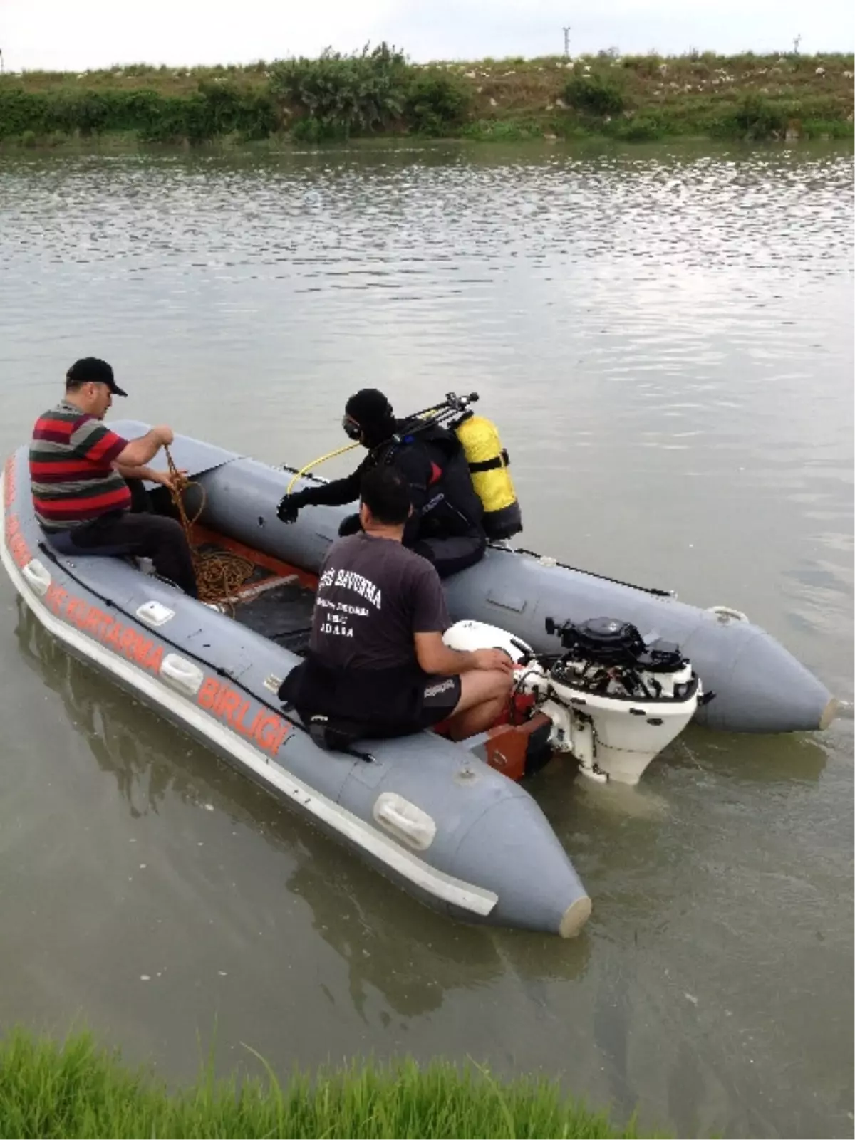 Ceyhan Nehri'nde Kaybolan Çocuğun Cesedi Bulundu