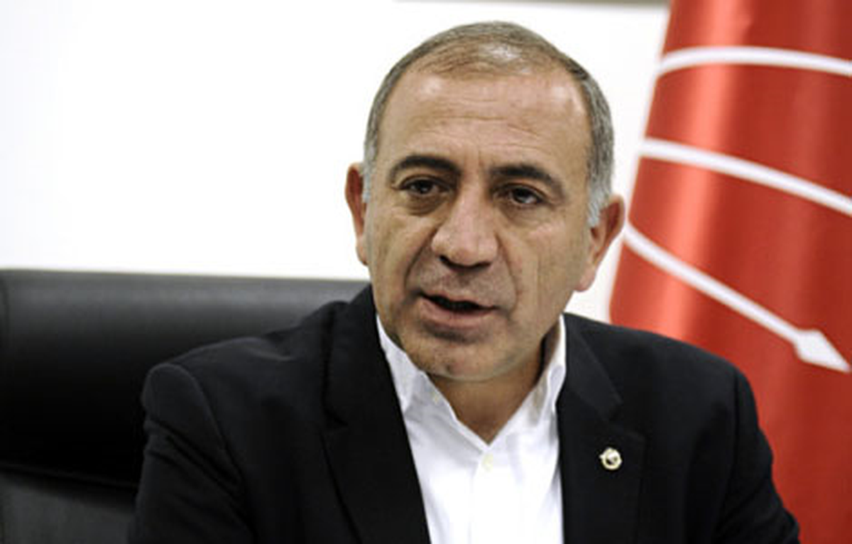 CHP\'li Tekin: Fişleme Konusunda Çirkinliğe Ulaşan Başbakanı Kınıyorum