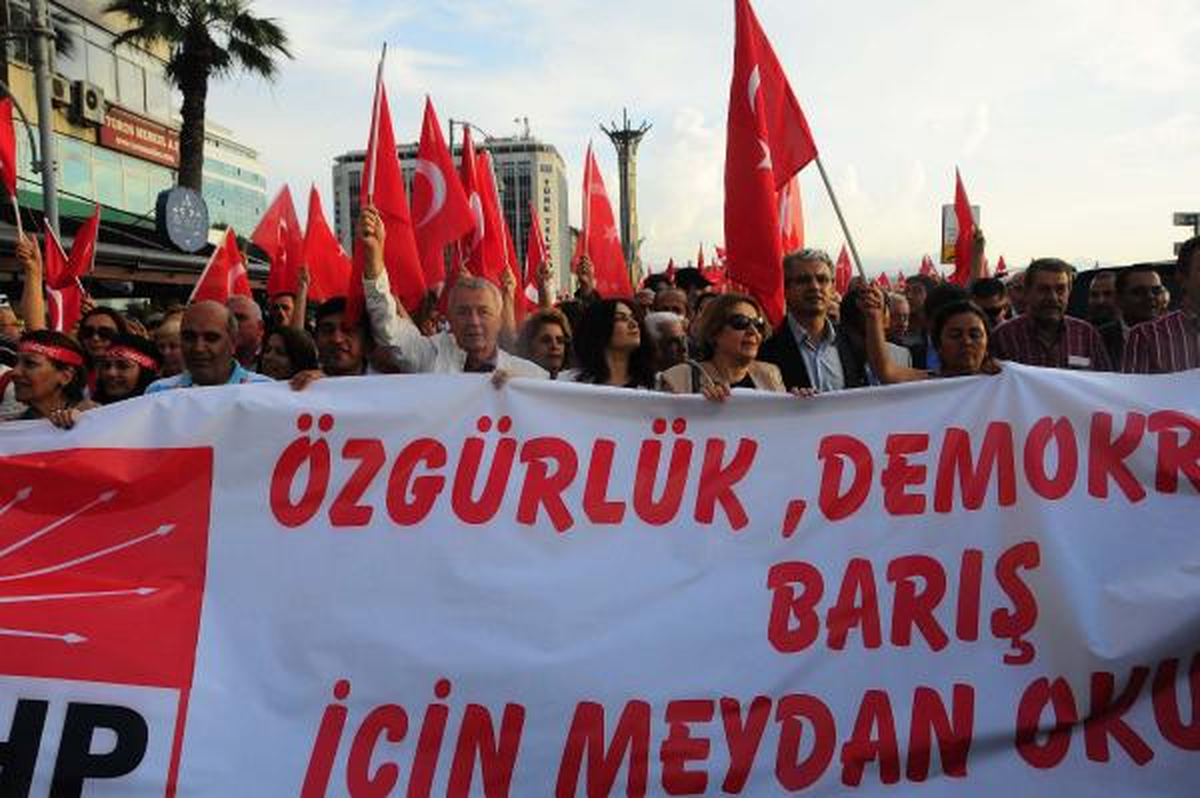 CHP'lilerden Gezi Protestosu
