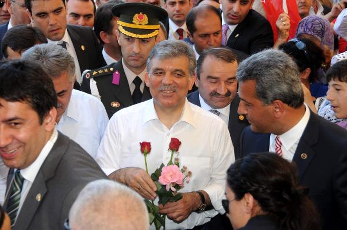 \'Şiddete Başvurmadan İtirazlar Yapılabilir\'