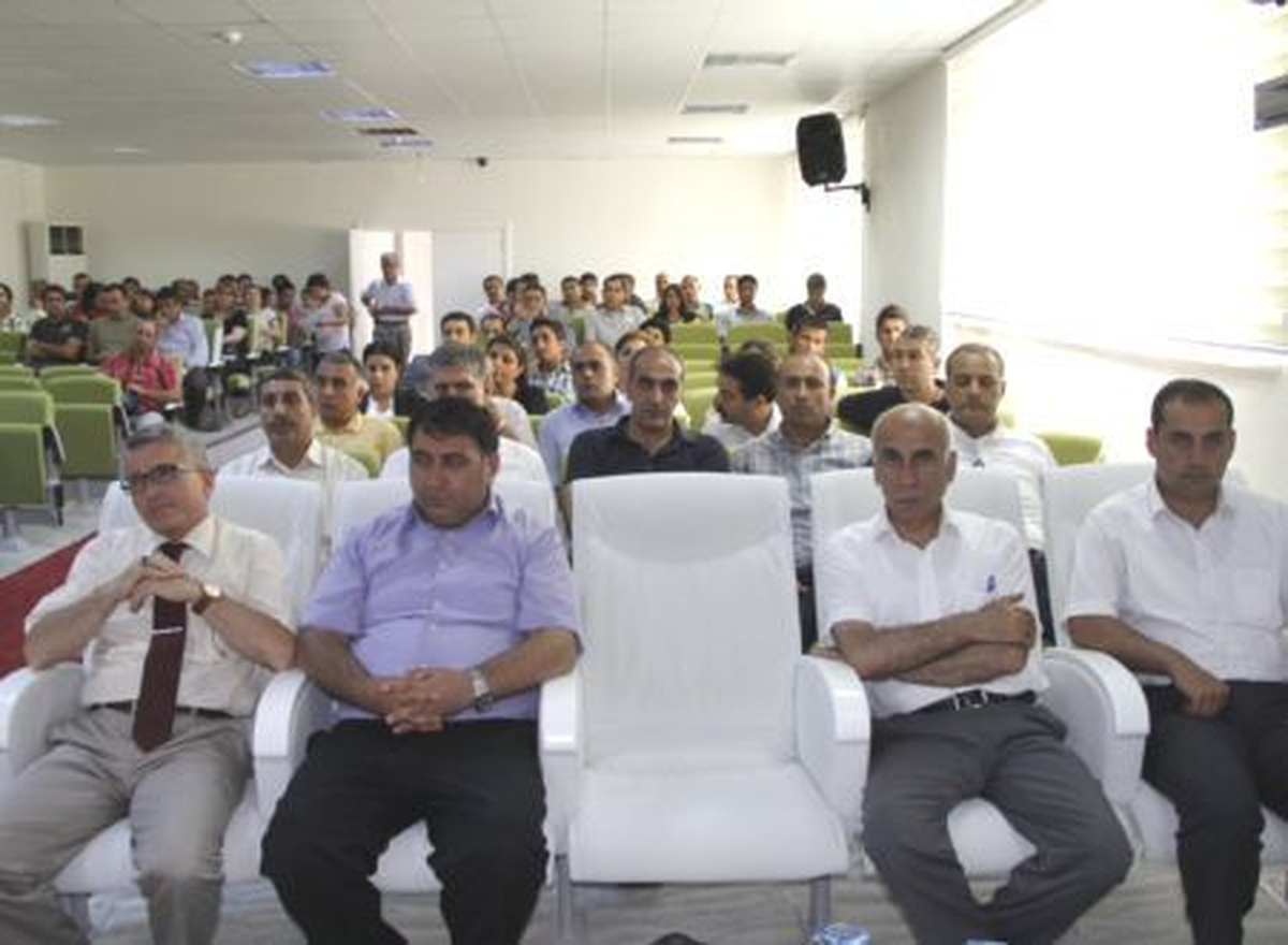 Diyarbakır\'da, "Toprak Bayramı" Etkinliği