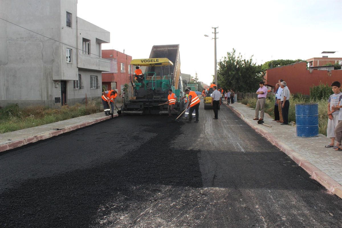Elazığ\'da Kaldırım Onarım Çalışmaları Devam Ediyor