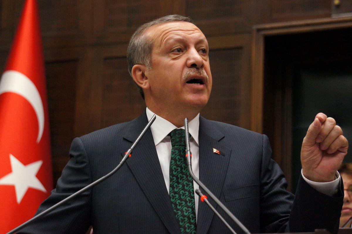 Erdoğan: Avrupa\'nın Haddine Mi?
