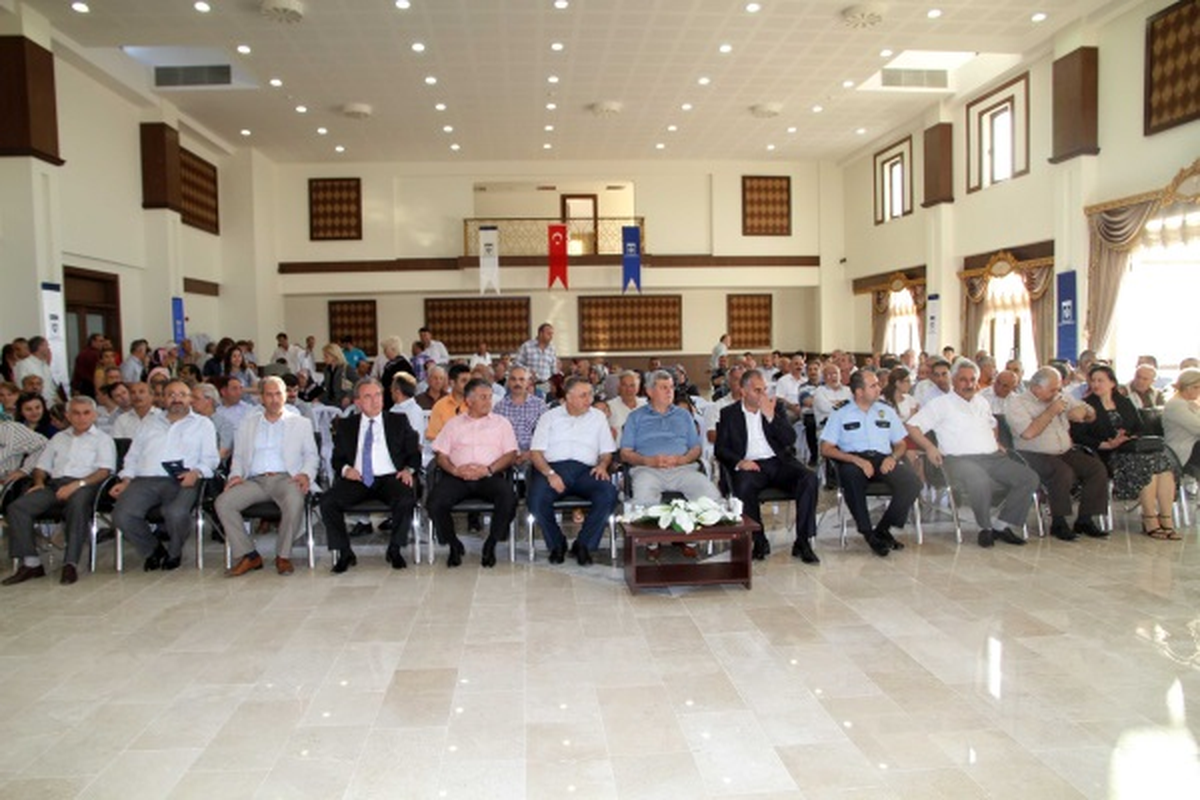 Eserlerimizle İcraat Siyaseti Yapıyoruz