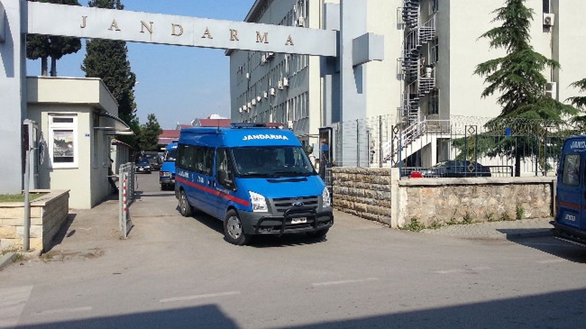 Hafriyat Operasyonunda 14 Kişi Adliyede