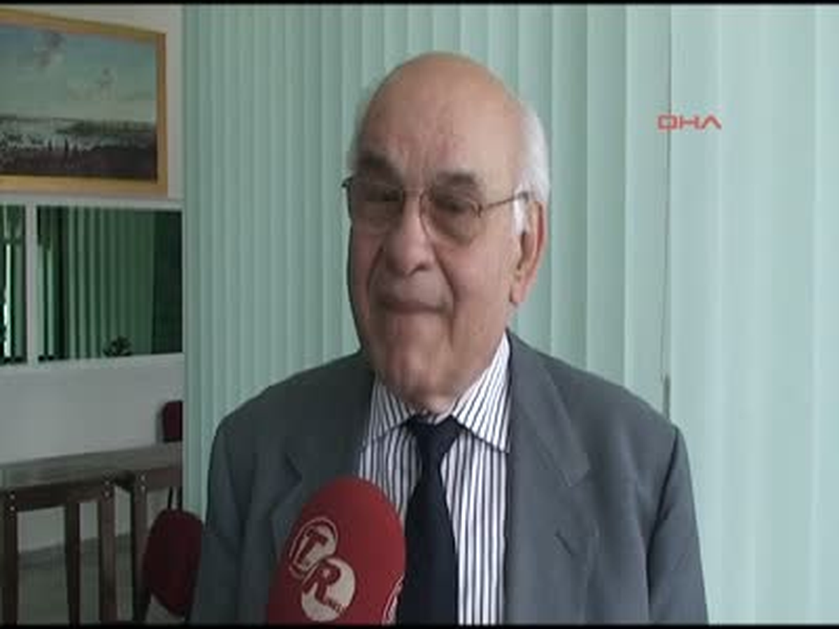 İslam Sanatını Anlattı İslam Sanatını Anlattı