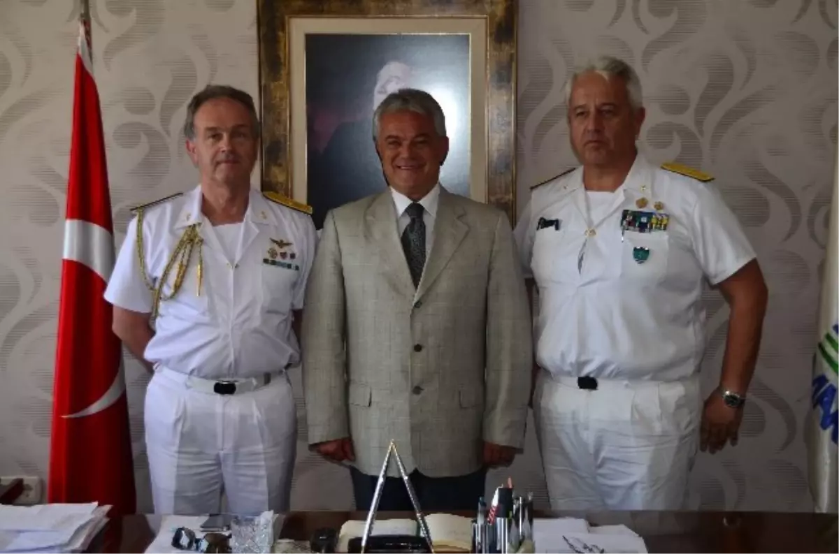 İtalyan Amiralden Başkan Acar\'a Ziyaret