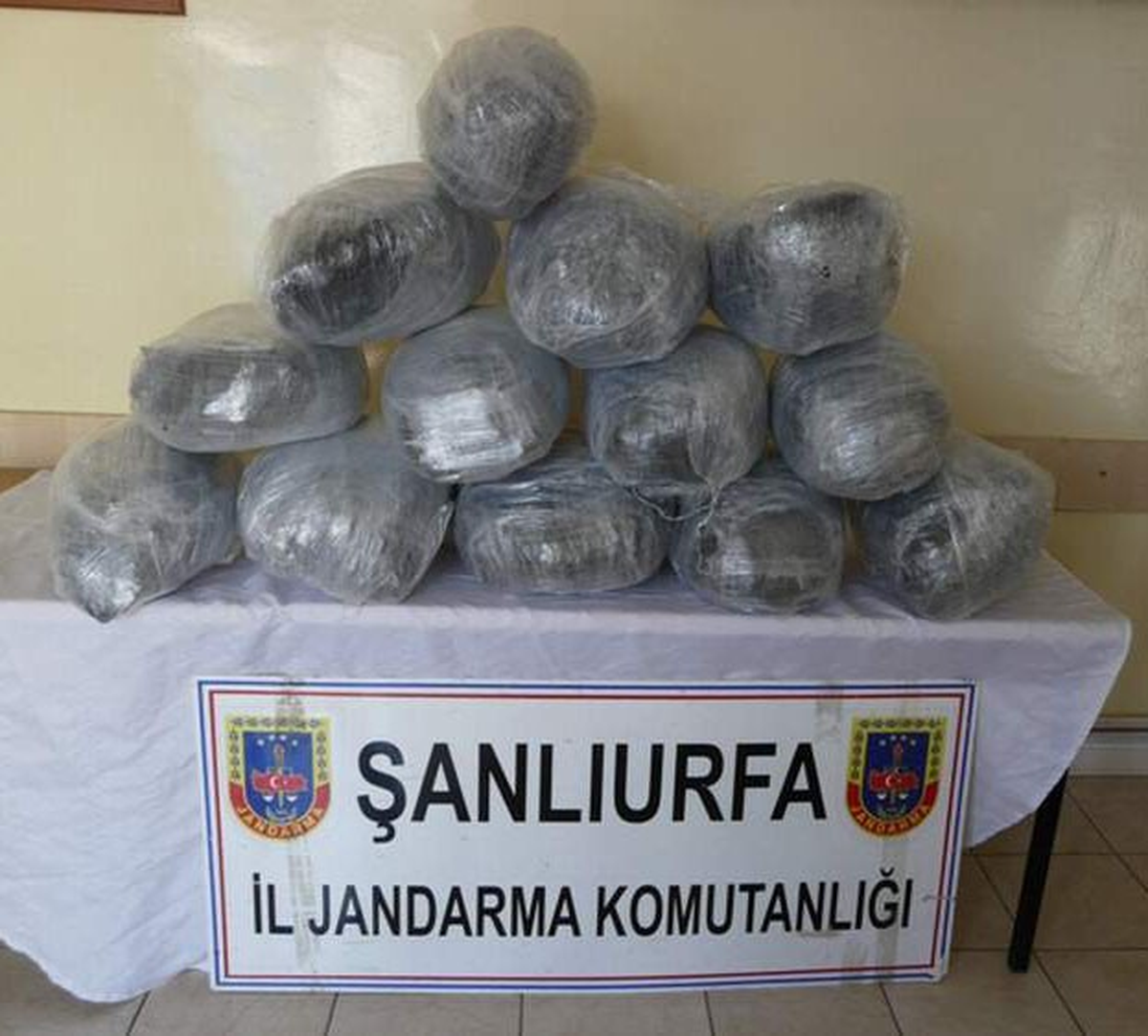Jandarmadan Esrar Sevkiyatına Darbe