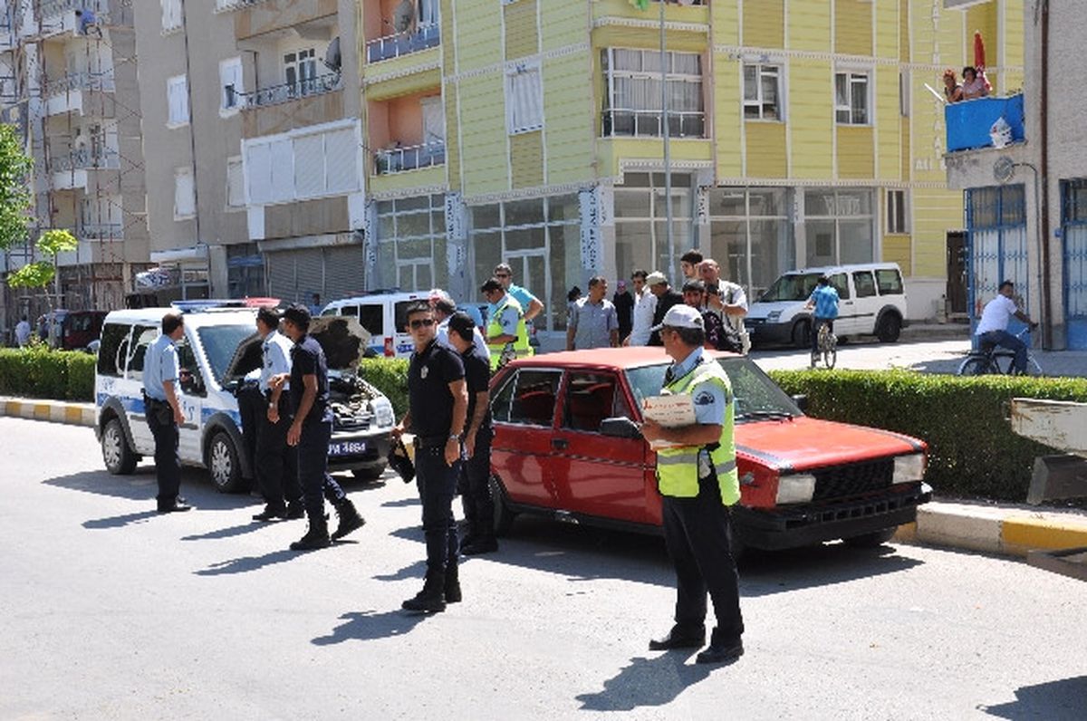 Karaman\'da Polis, Alkollü Sürücü Kovalamacası