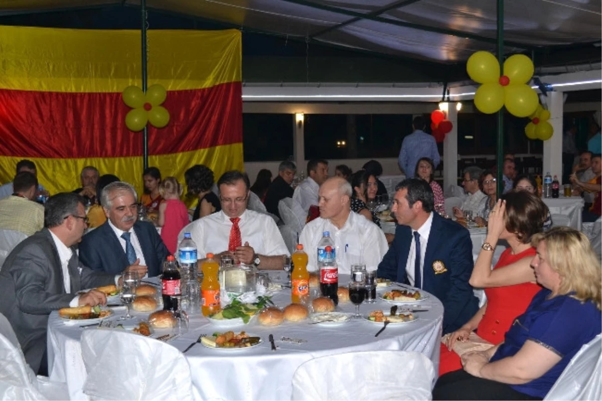 Keşanlı Galatasaraylılar, Şampiyonluk Yemeğinde Buluştu