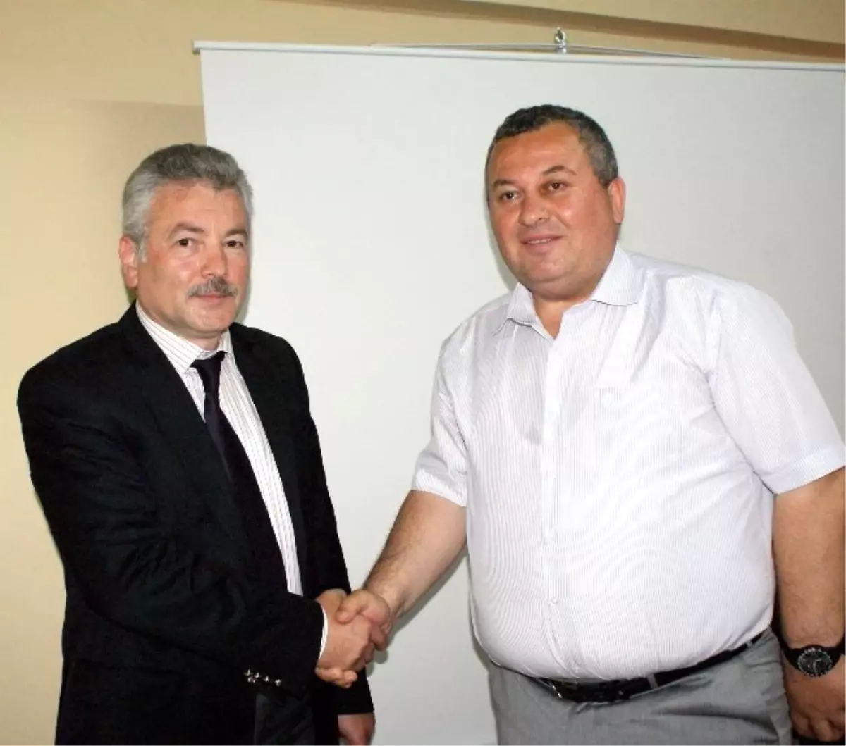 MHP\'de Aday Tanıtımları