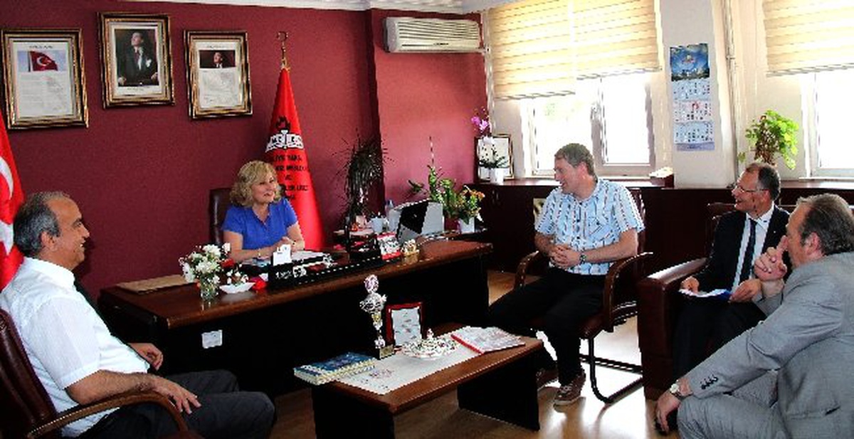 Öğrenciler Çevre İçin Çalıştı, Bilgisayar Kazandı