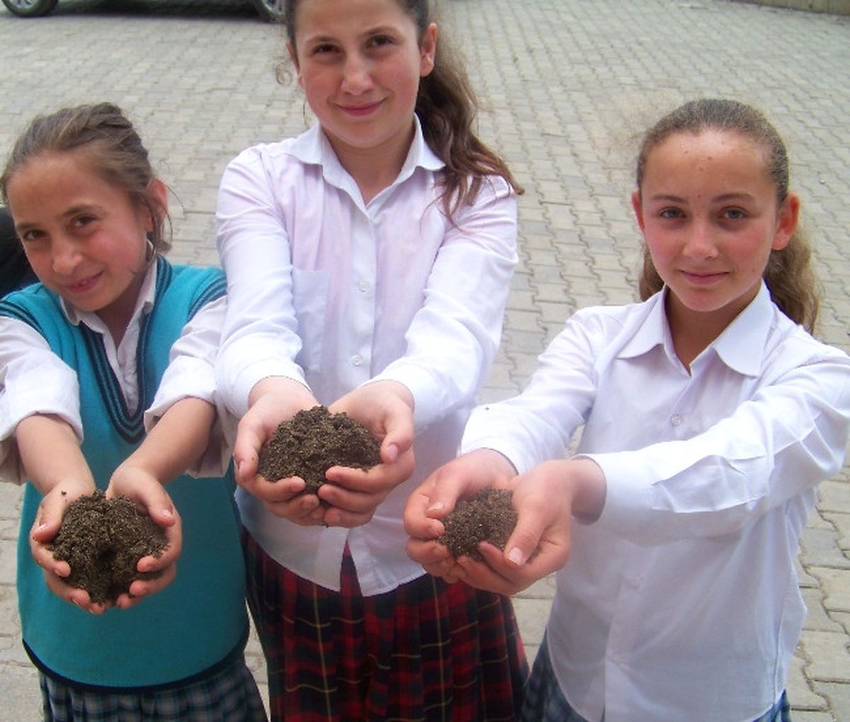 Okullarda Toprak Bayramı Kutlandı