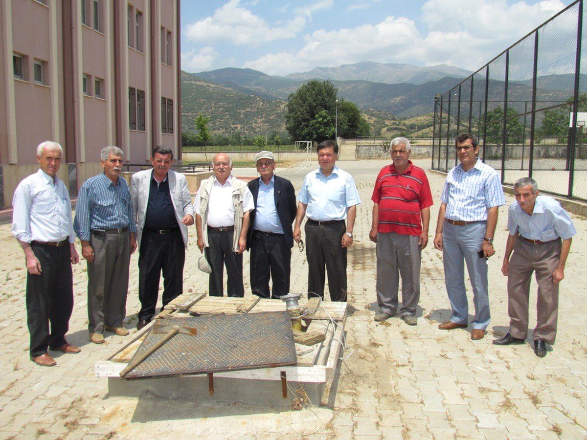Öto Anadolu Öğretmen Lisesi\'nin Kanalizasyon Sorunu İl Genel Meclisi\'nin Gündeminde