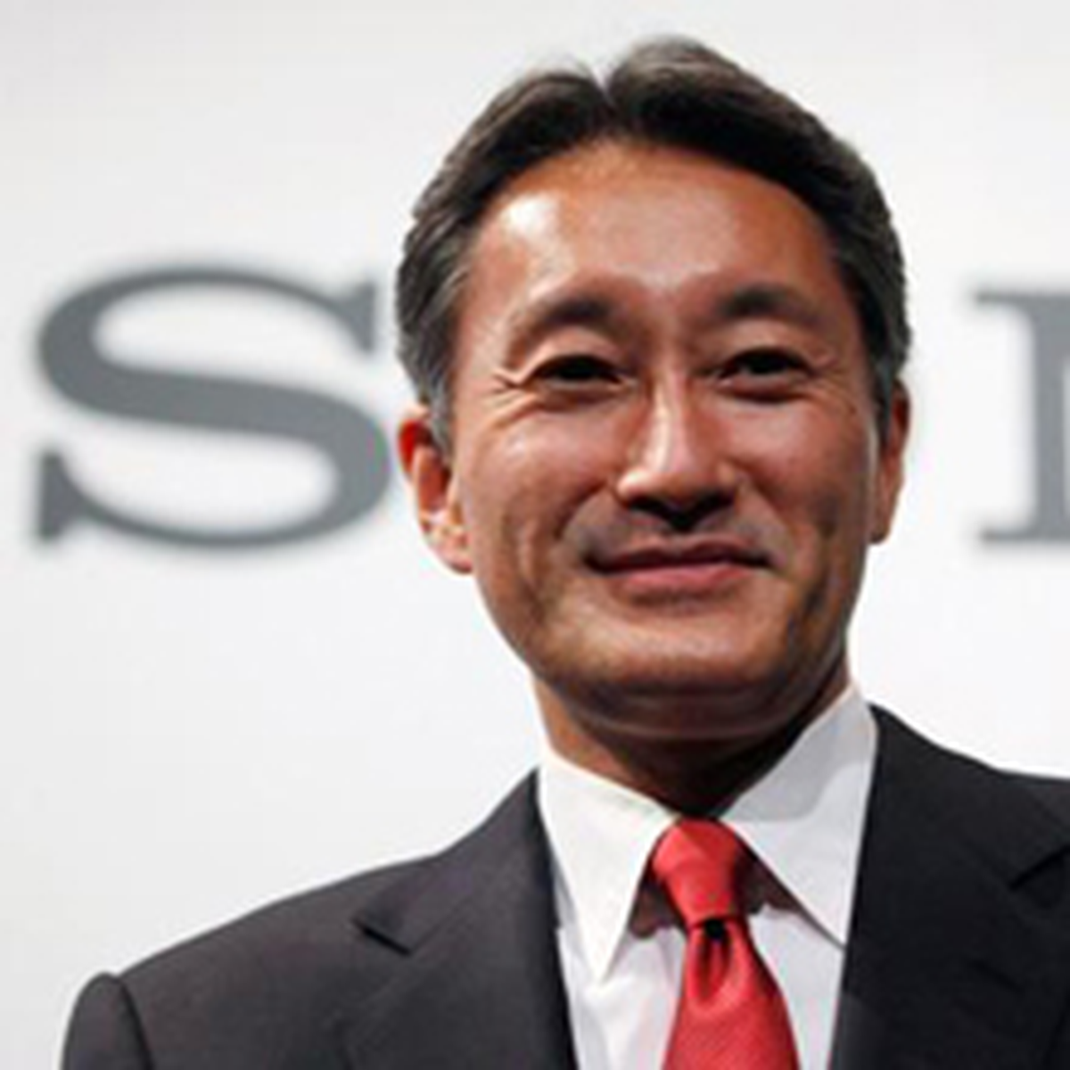 Sony\'den Microsoft\'a taş!