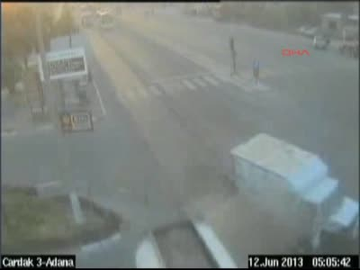 Tarsus Yanan Tankerin Kaza Anı Kamerada Yanan Tankerin Kaza Anı Kamerada