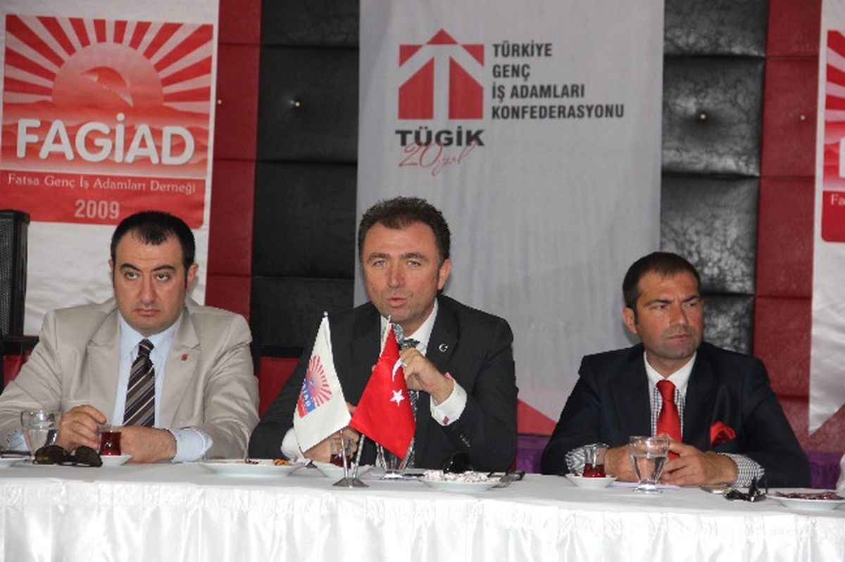 "Türkiye\'ye Nazar Değdi"