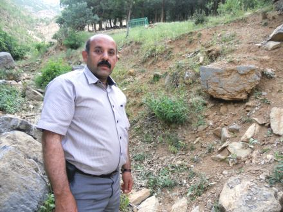Uludere\'de Heyelan Nedeniyle Mezarlardaki Kemikler Ortaya Çıktı