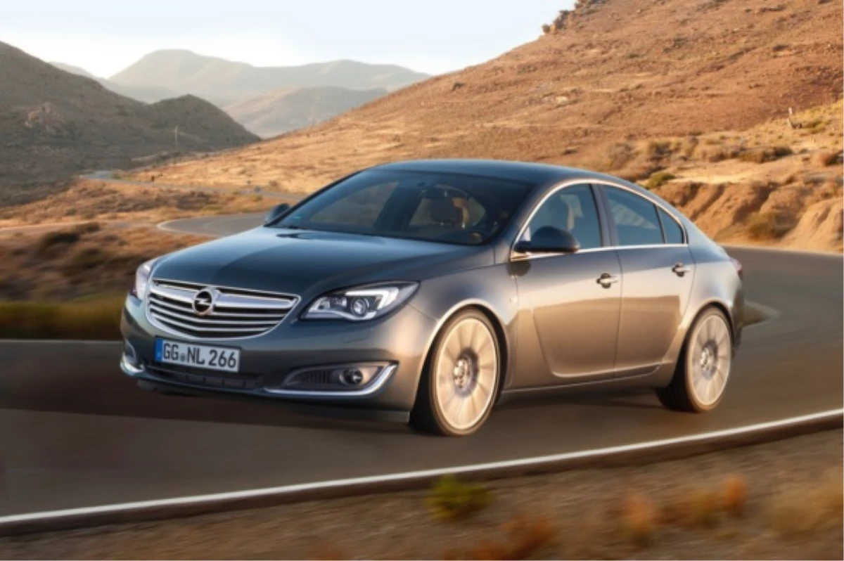 Yeni Opel Insignia