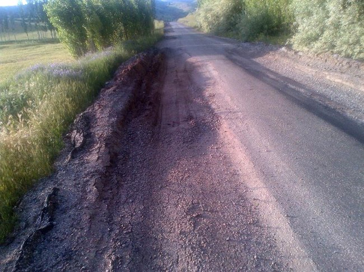 Yozgat\'taki Aydıncık-Eymir Yolunu Kullananlar İsyan Ediyor