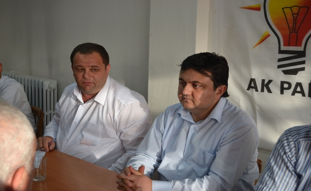AK Parti Kula\'da Seçim Çalışmalarına Hız Verdi