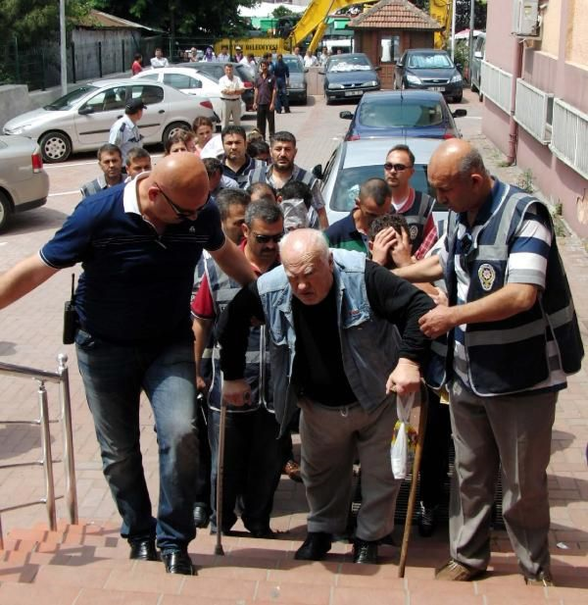 Bartın\'da Fuhuş Operasyonu