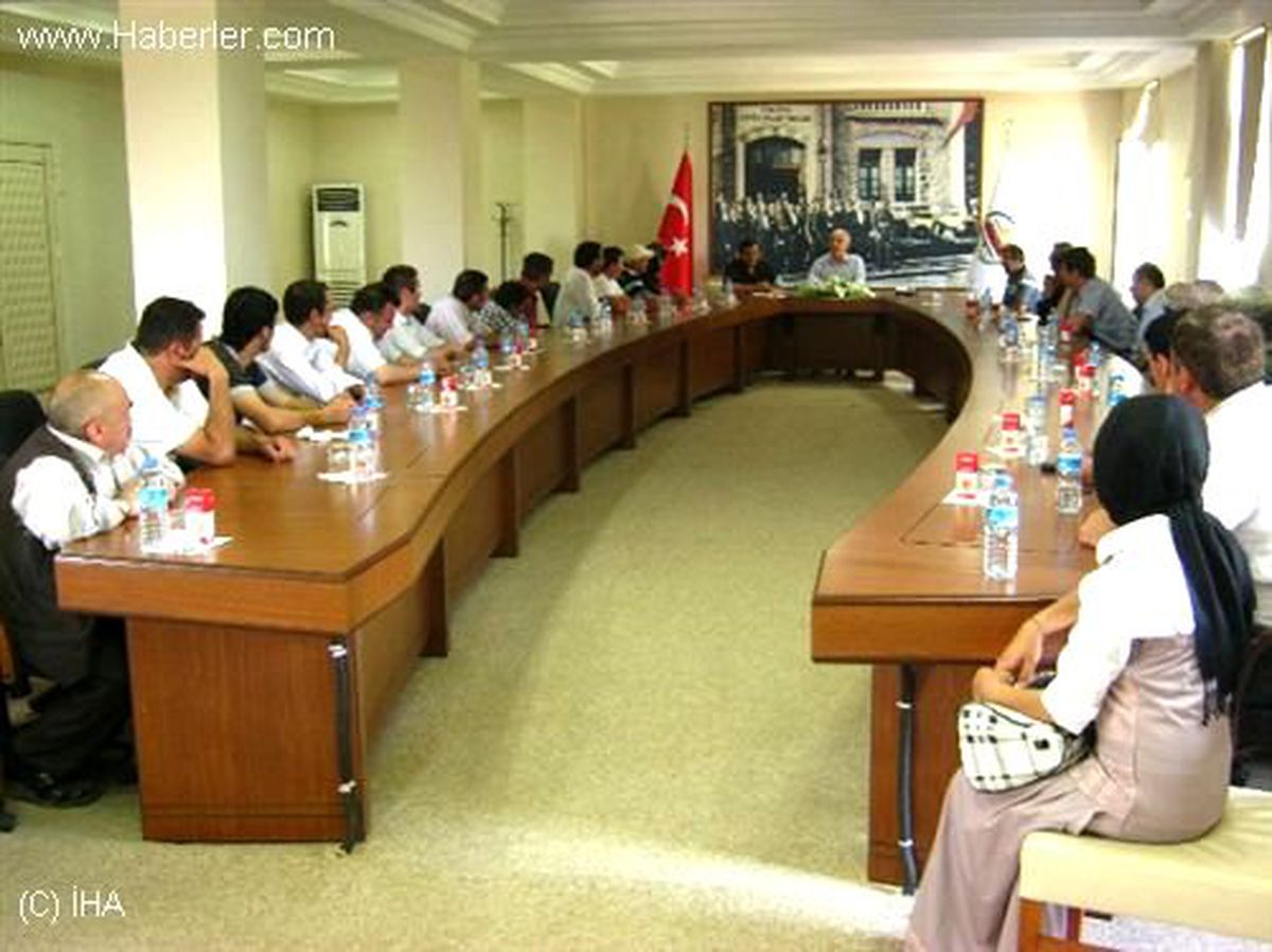 Başkan Yenihan\'dan Engellilere Müjde
