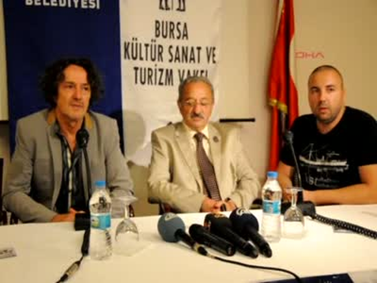 Bursa Bregoviç Mustafa Belgeselinin Müziklerini Yapmak İçin Hiç Tereddüt Etmedim Bregoviç Mustafa...