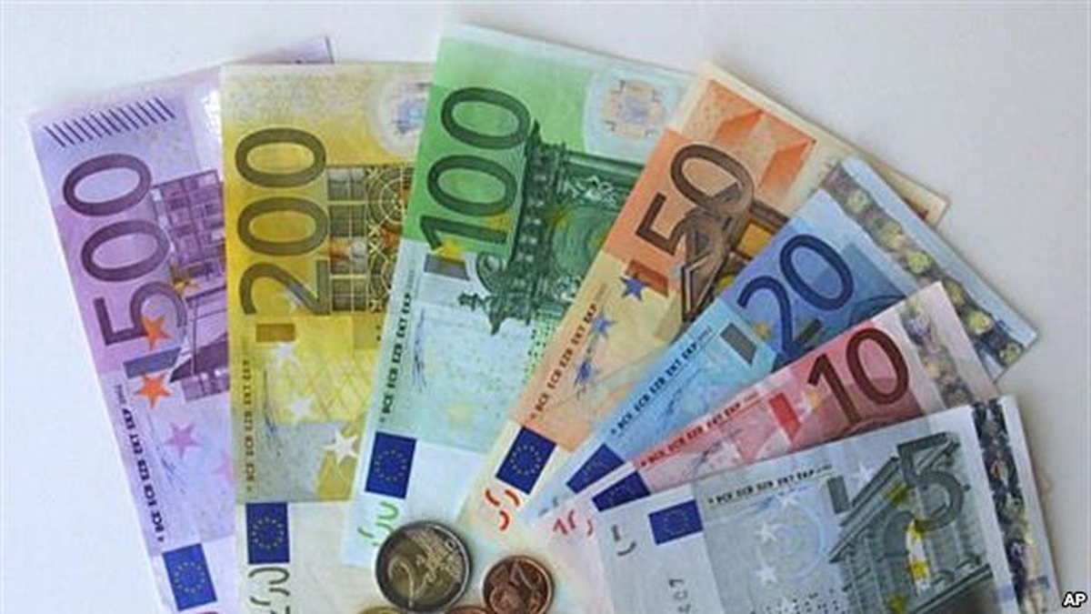 Ekonomistler Fransa Ekonomisi İçin Karamsar