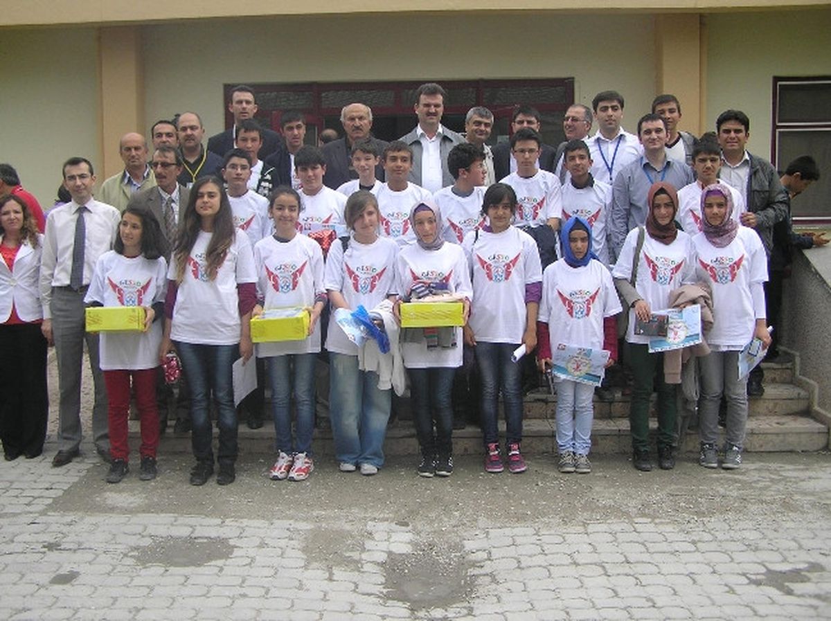 Emet\'te 3 Bin 900 Öğrenci Tatile Merhaba Dedi