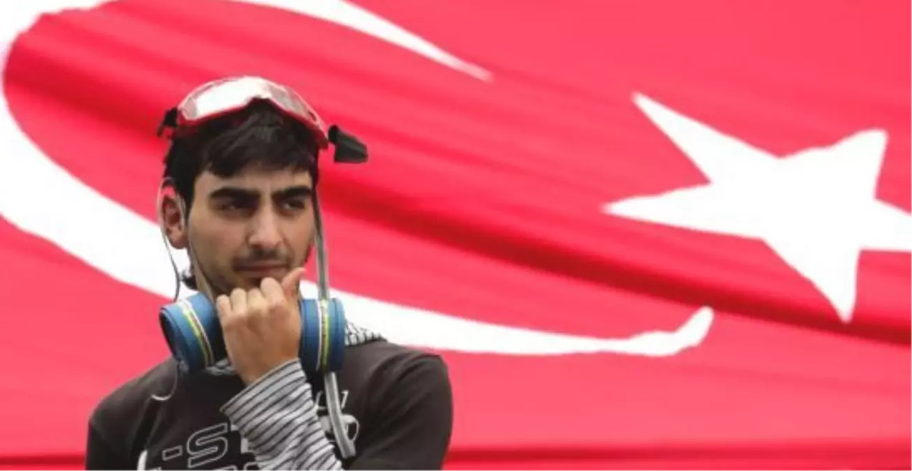 Gezi Parkı'nın Türkiye'ye İlk Faturası