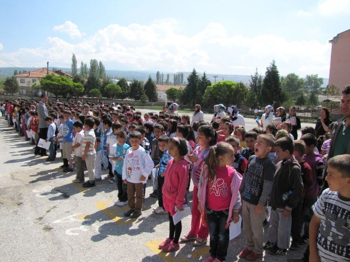 Hisarcık\'ta Karne Heyecanı