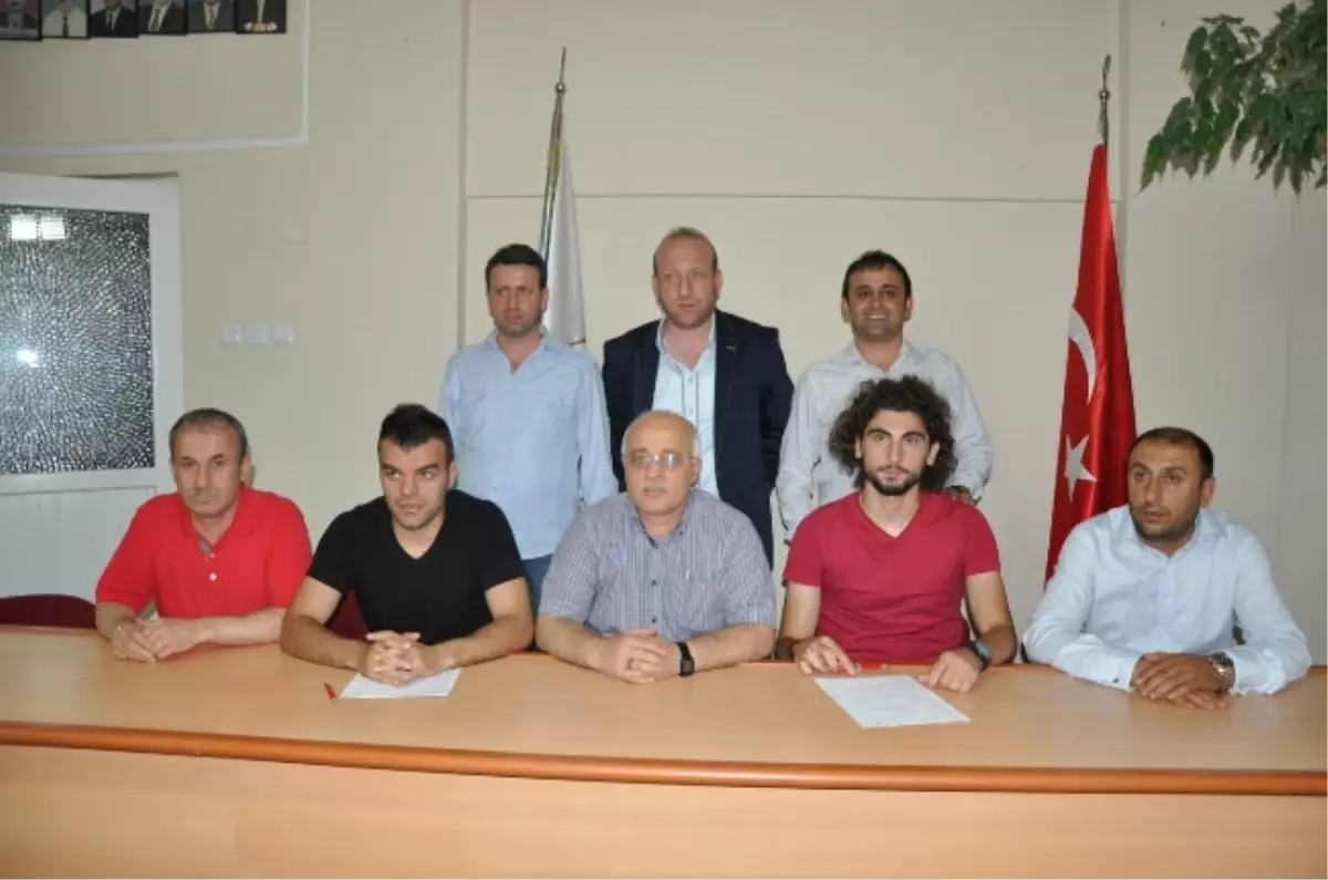 İnegölspor'da Üç İmza