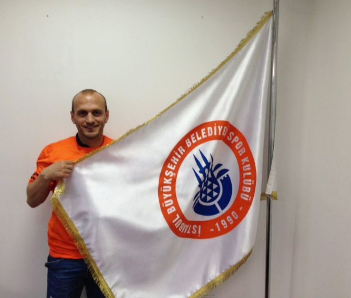 Alaattin Tosun İmzayı Attı