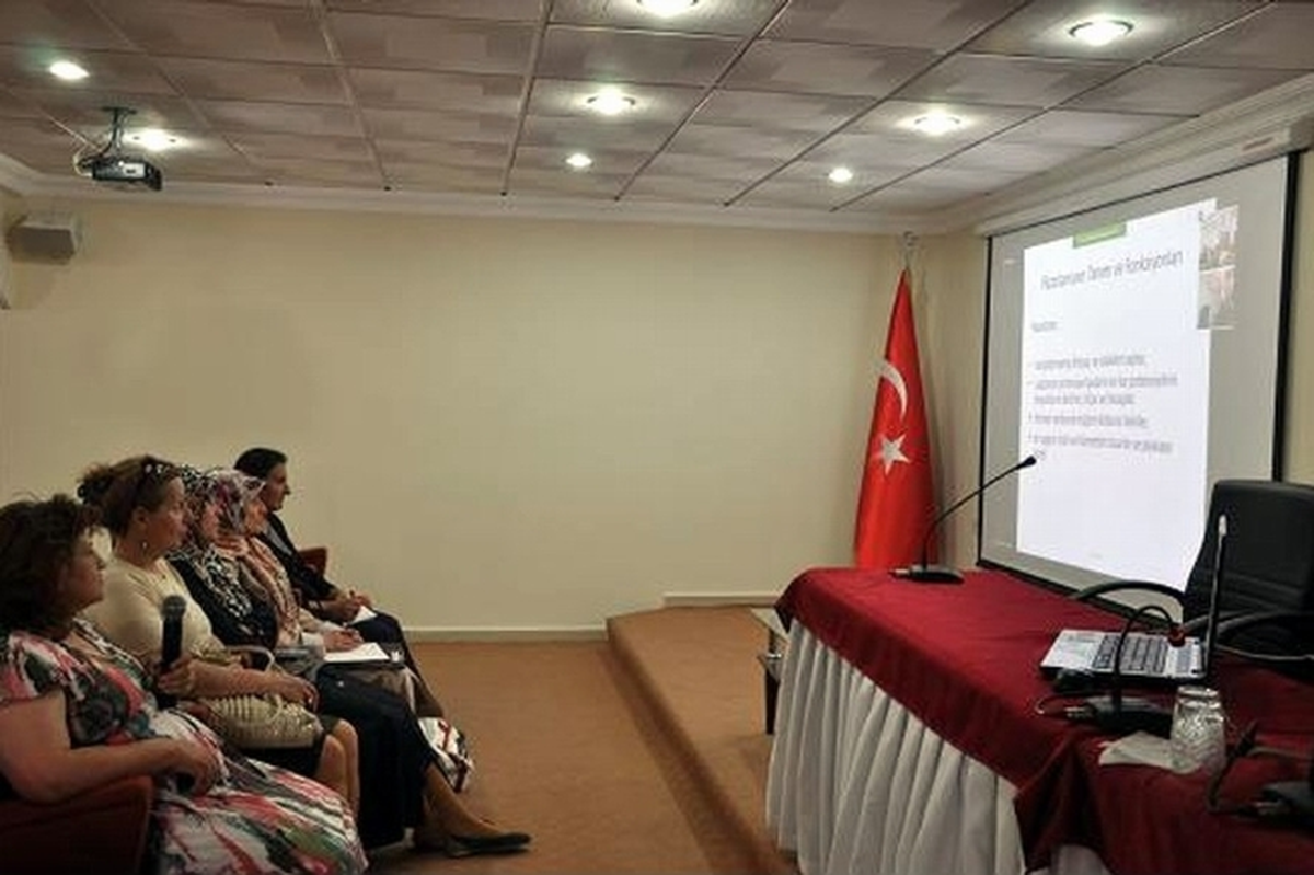 Kadın Girişimcilere Web Eğitimi