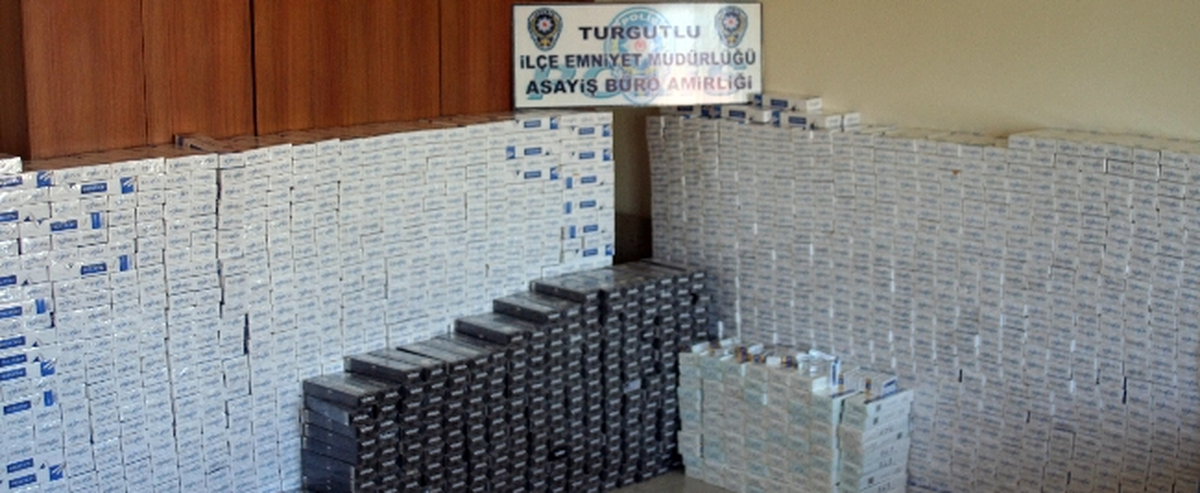 Kamyon Kasasından Kaçak Sigara Çıktı