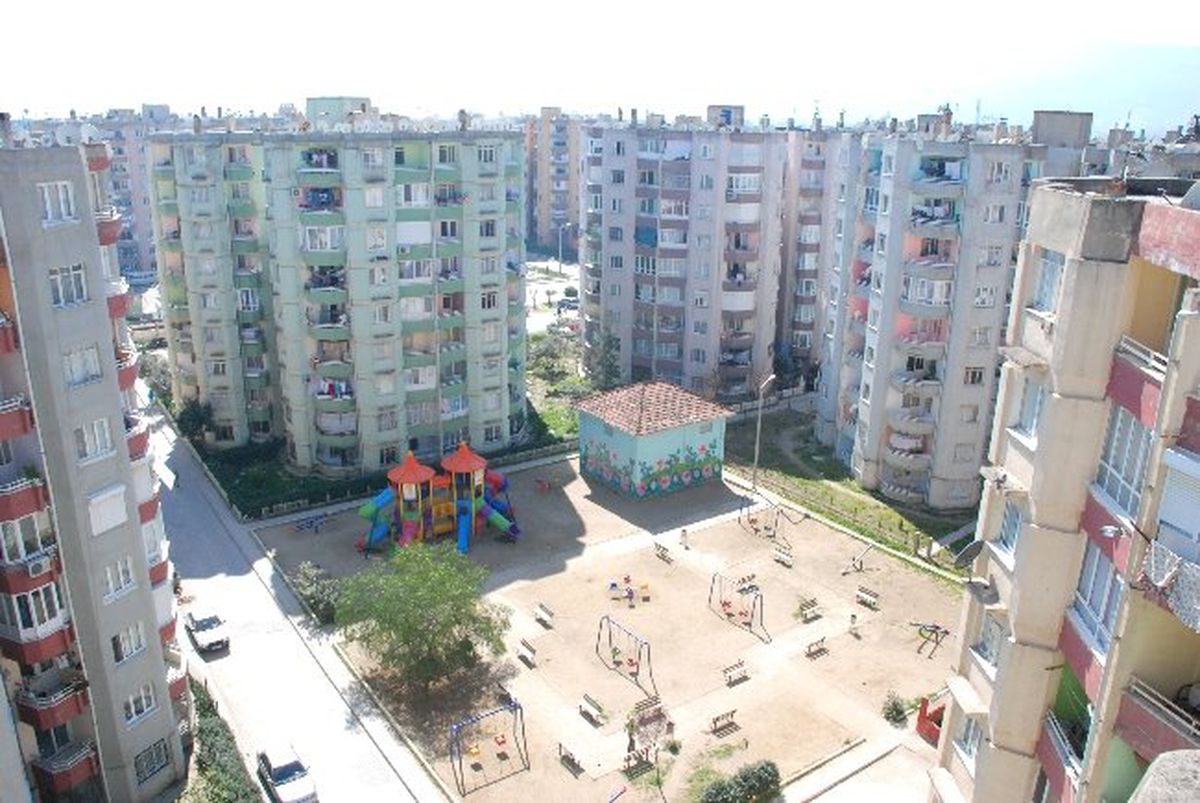 Kendi Başına Bir Şehir Gibi