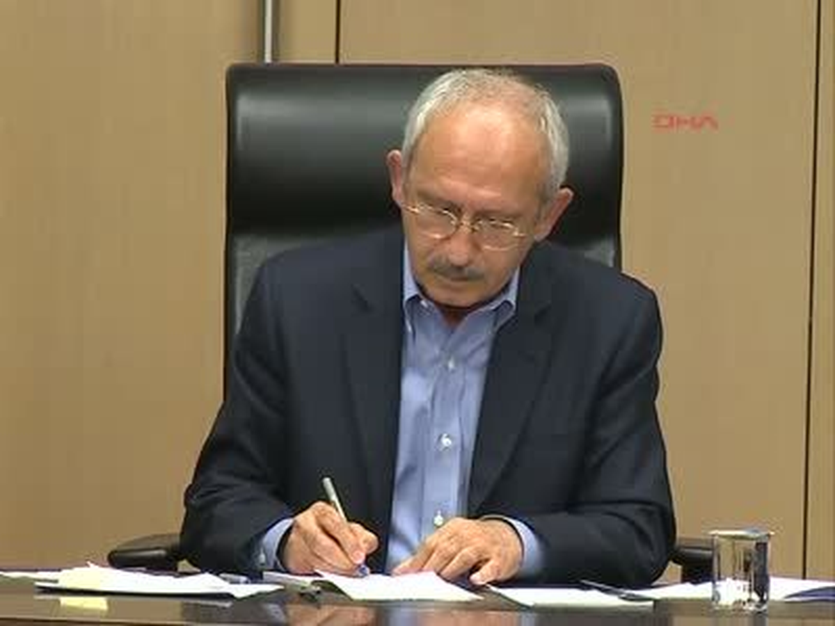 Kılıçdaroğlu, Türkiye Kent Konseyi Toplantısına Katıldı