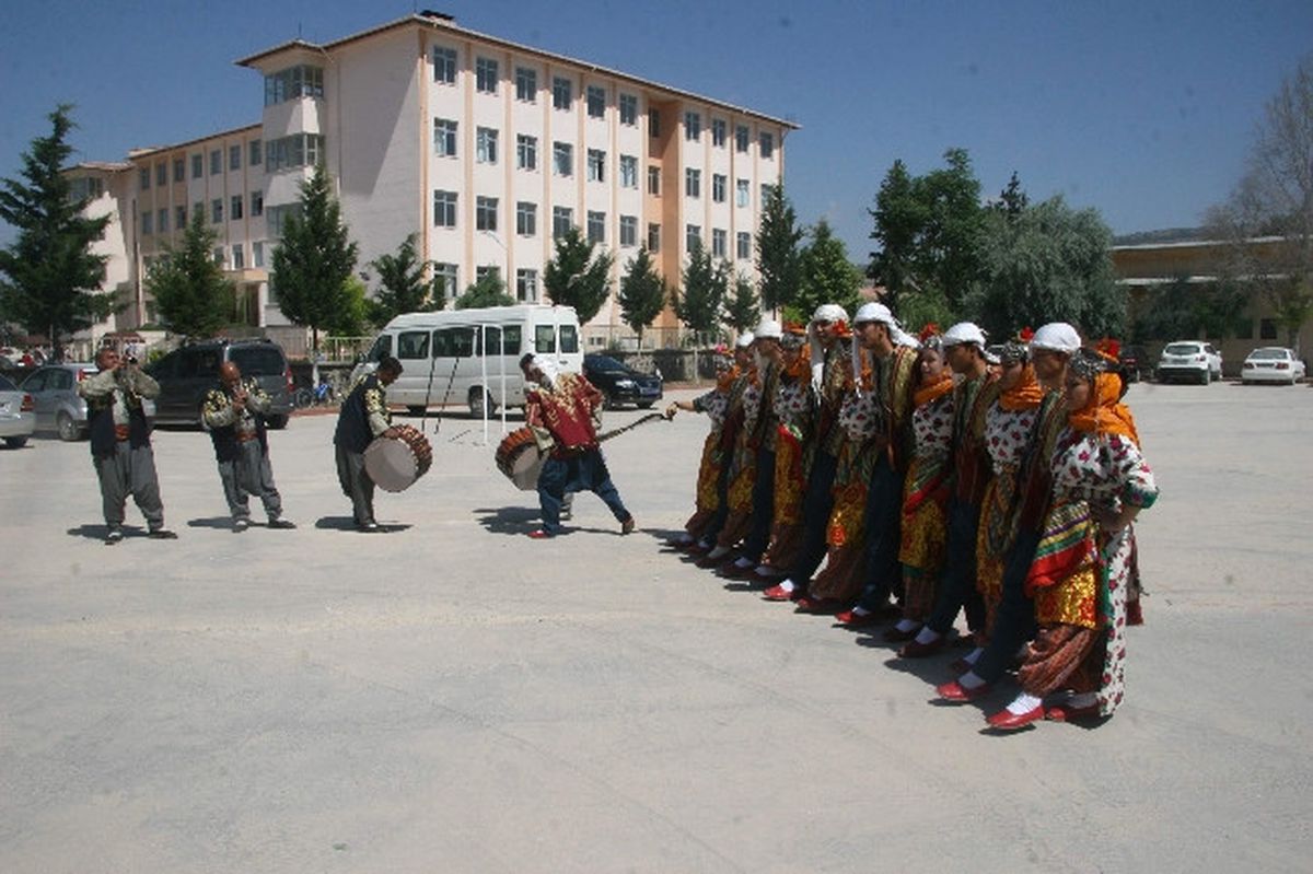 Kilis\'te 31 Bin 915 Öğrenci Karne Aldı
