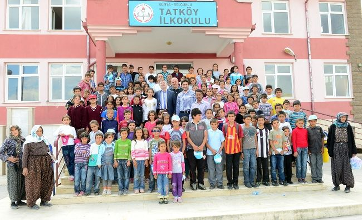 Konya Büyükşehir Belediye Başkanı Akyürek, Mahalle Gezilerine Devam Ediyor