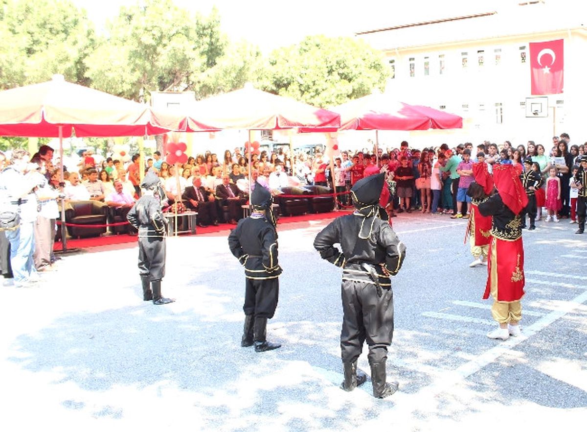 Manisa\'da Karne Töreni