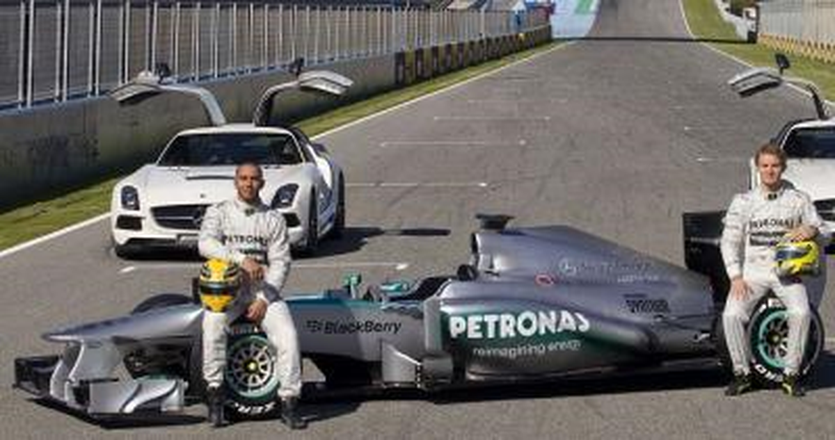 Rosberg'in Hızı Hamilton'ı Şaşırttı!