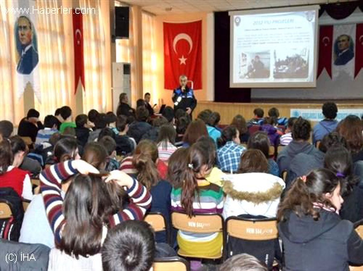 "Ufuk Hattı" Projesi Kapsamında 2 Bin 500 Öğrenci Bilgilendirildi
