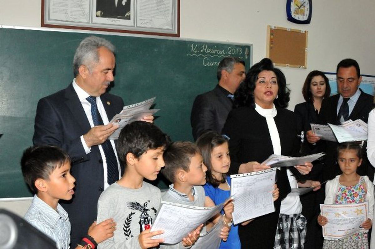 Yalova\'da Karne Sevinci