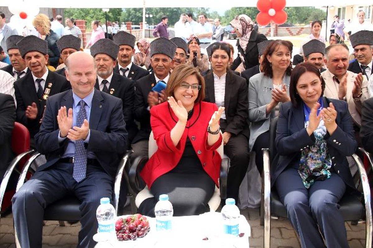 Aile ve Sosyal Politikalar Bakanı Fatma Şahin Açıklaması