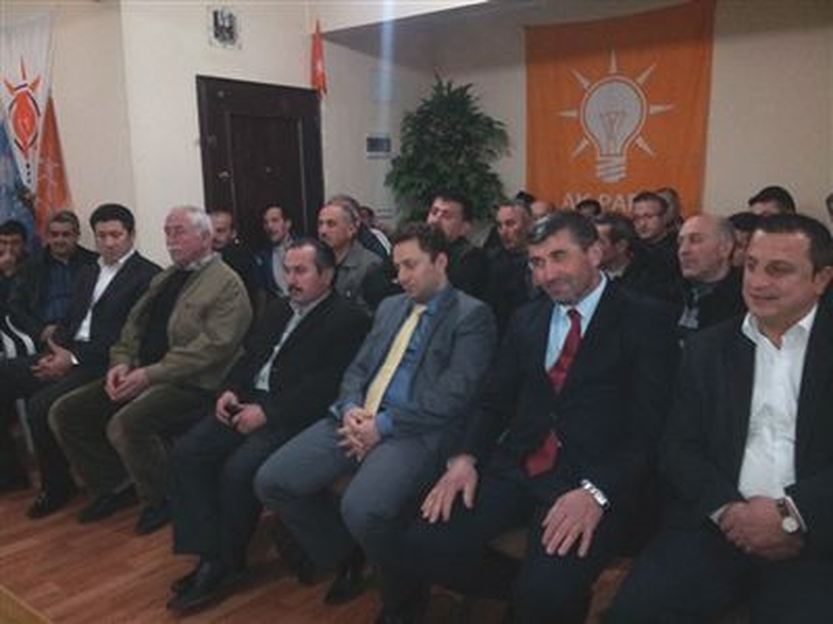 AK Parti Güneysu İlçe Danışma Toplantısı Yapıldı