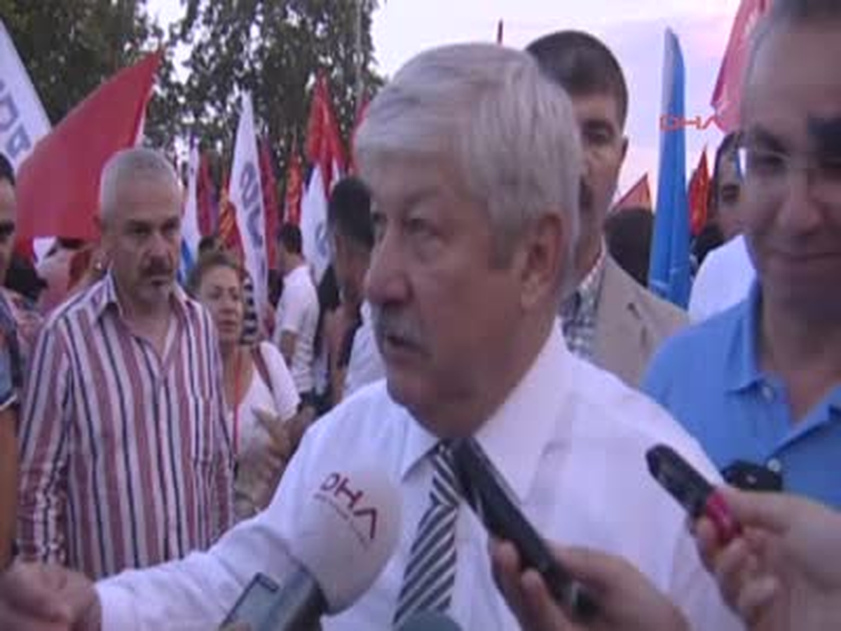 Antalya Akaydın Çapulcu Çocuklara Kızıyorum Başbakana Orantısız Zeka Uyguluyorlar Akaydın.