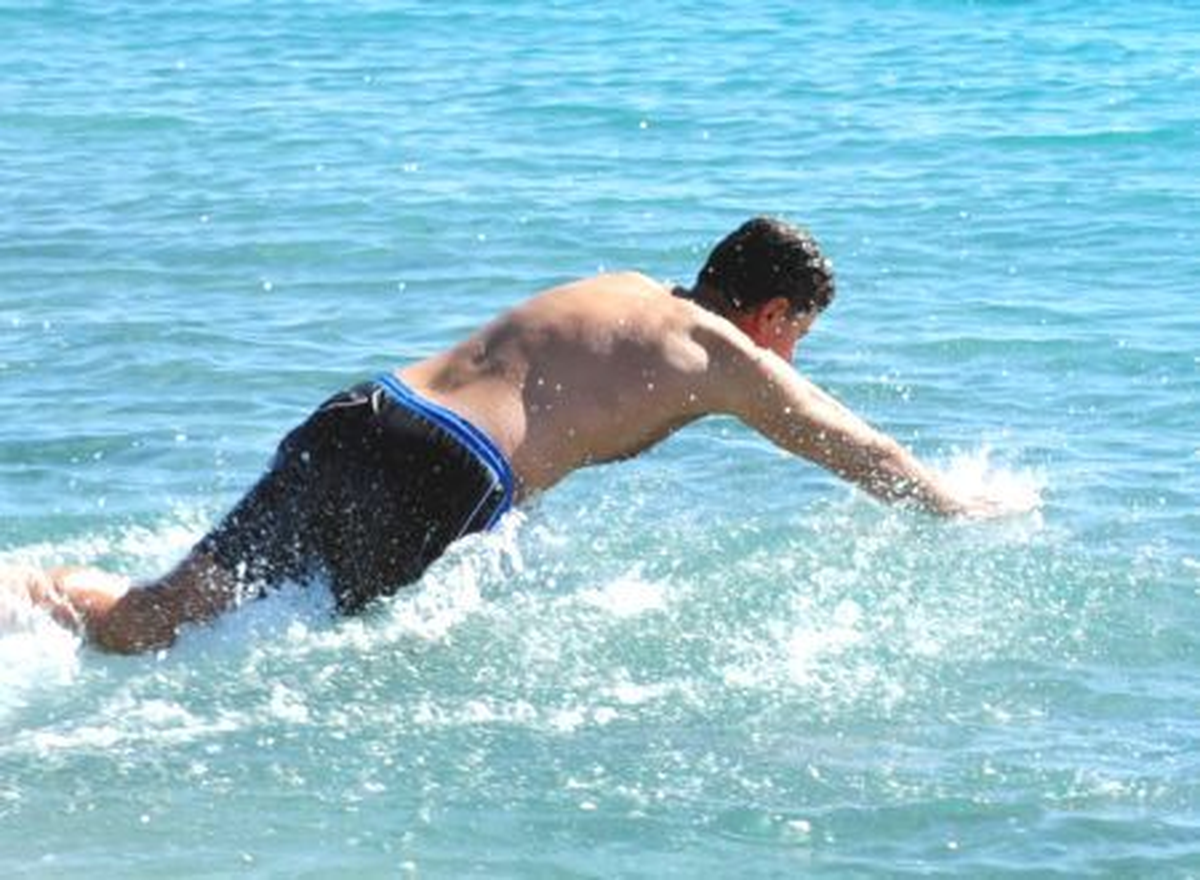Antalya\'da Güneşli Hava