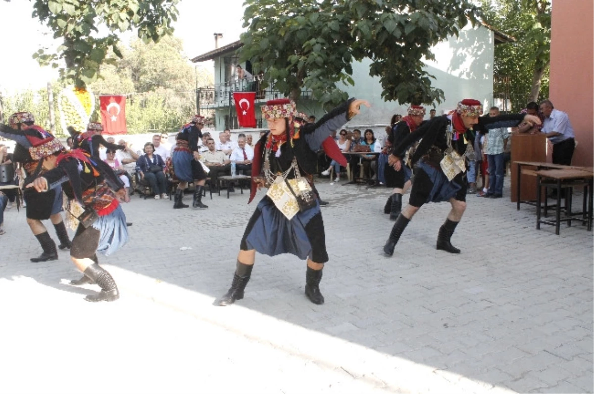 Çamlık Köy Konağı Törenle Açıldı