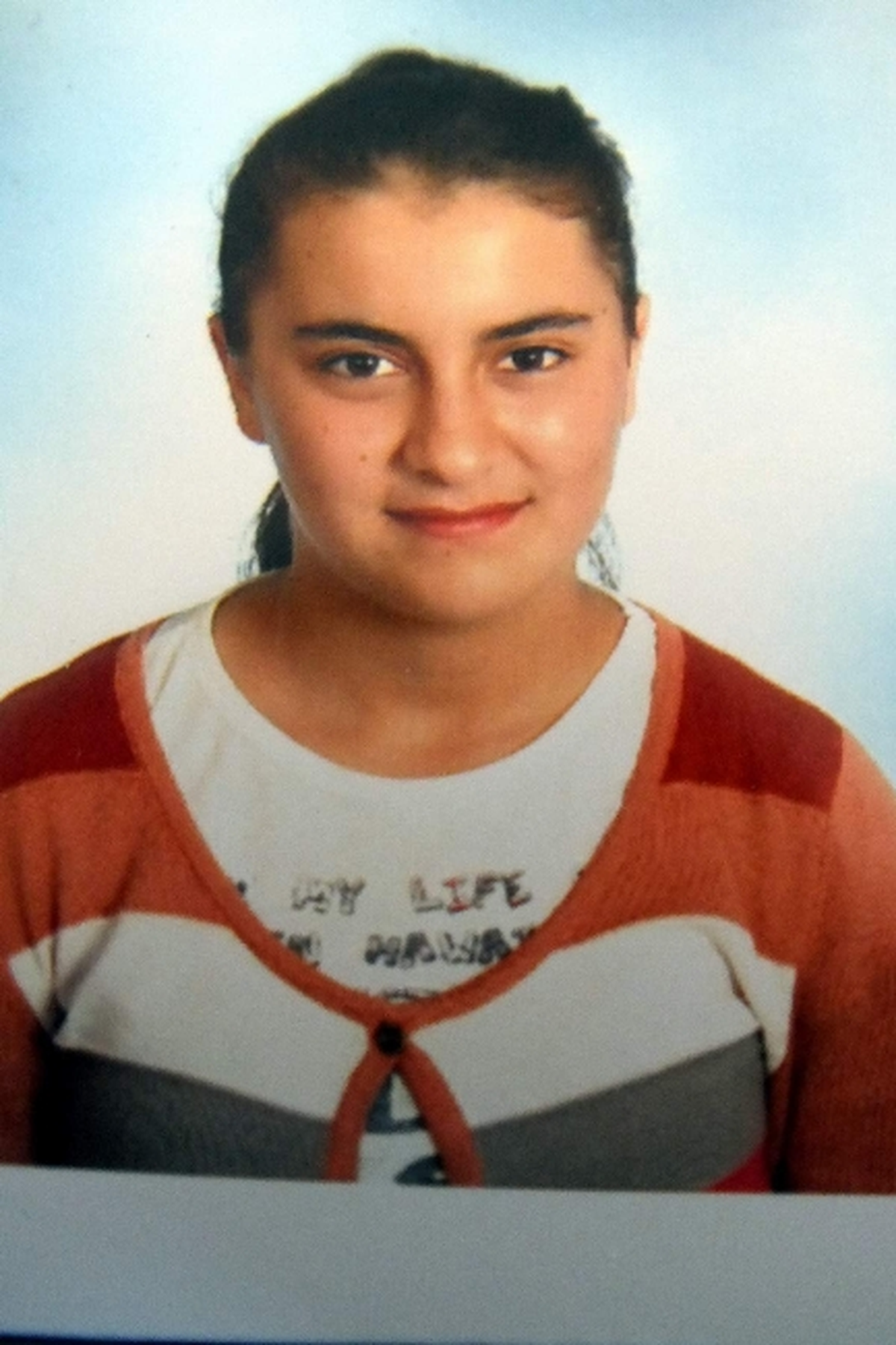 Çilek Toplarken Üzerine Yıldırım Düştü